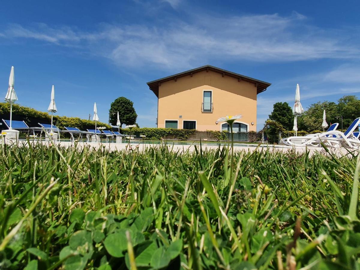 Hotel Agli Ulivi Valeggio sul Mincio Dış mekan fotoğraf