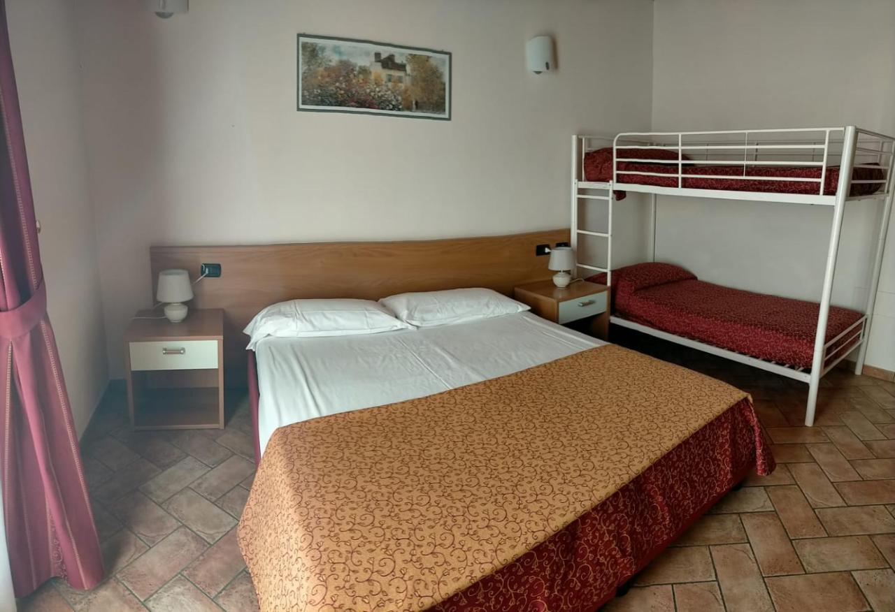 Hotel Agli Ulivi Valeggio sul Mincio Dış mekan fotoğraf