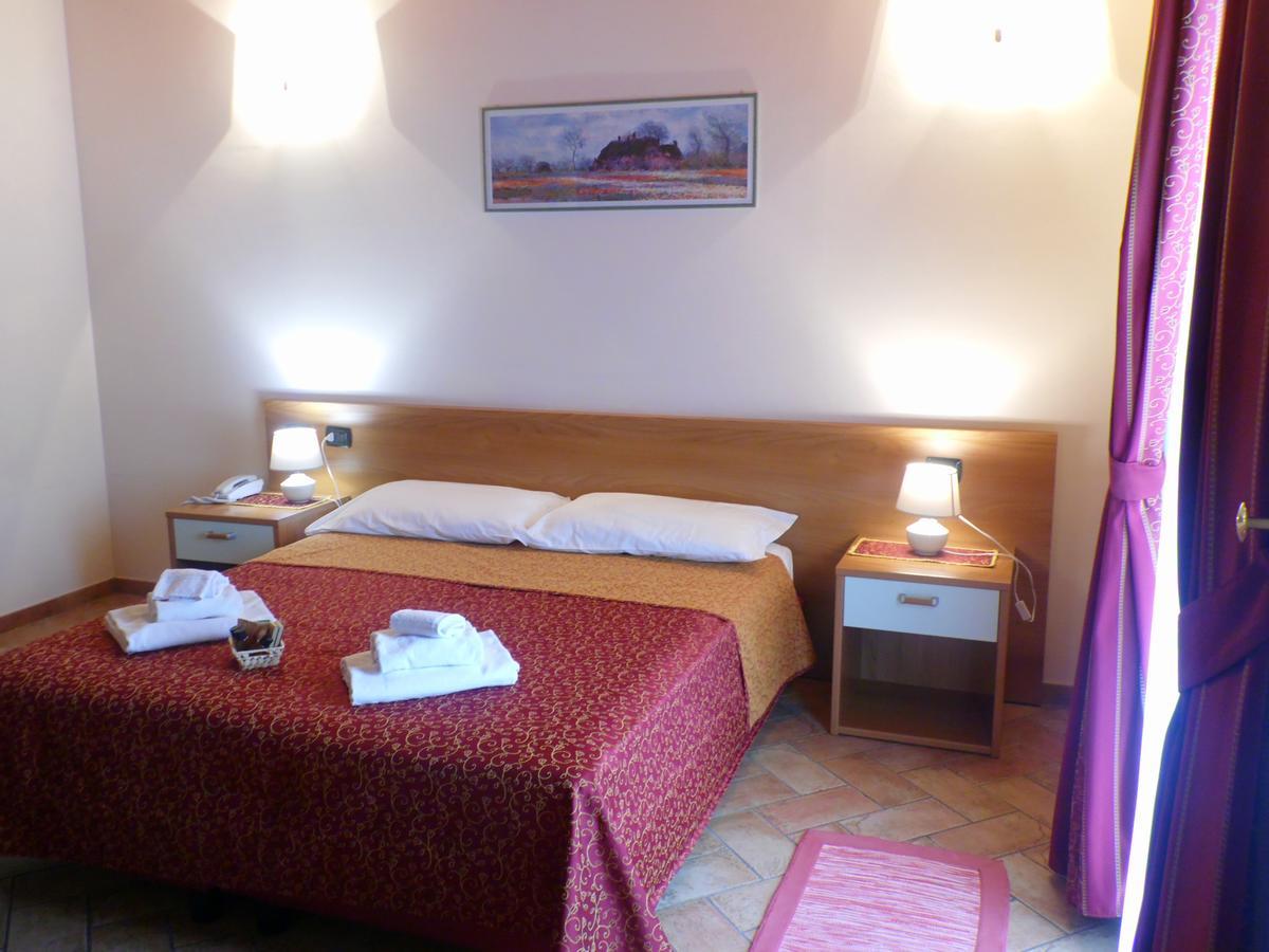 Hotel Agli Ulivi Valeggio sul Mincio Dış mekan fotoğraf