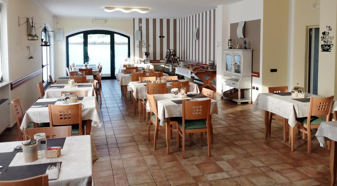 Hotel Agli Ulivi Valeggio sul Mincio Dış mekan fotoğraf
